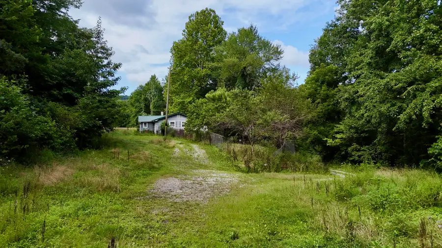 223 Bertha Hollow Road, Gray, KY 40734 - Image #2
