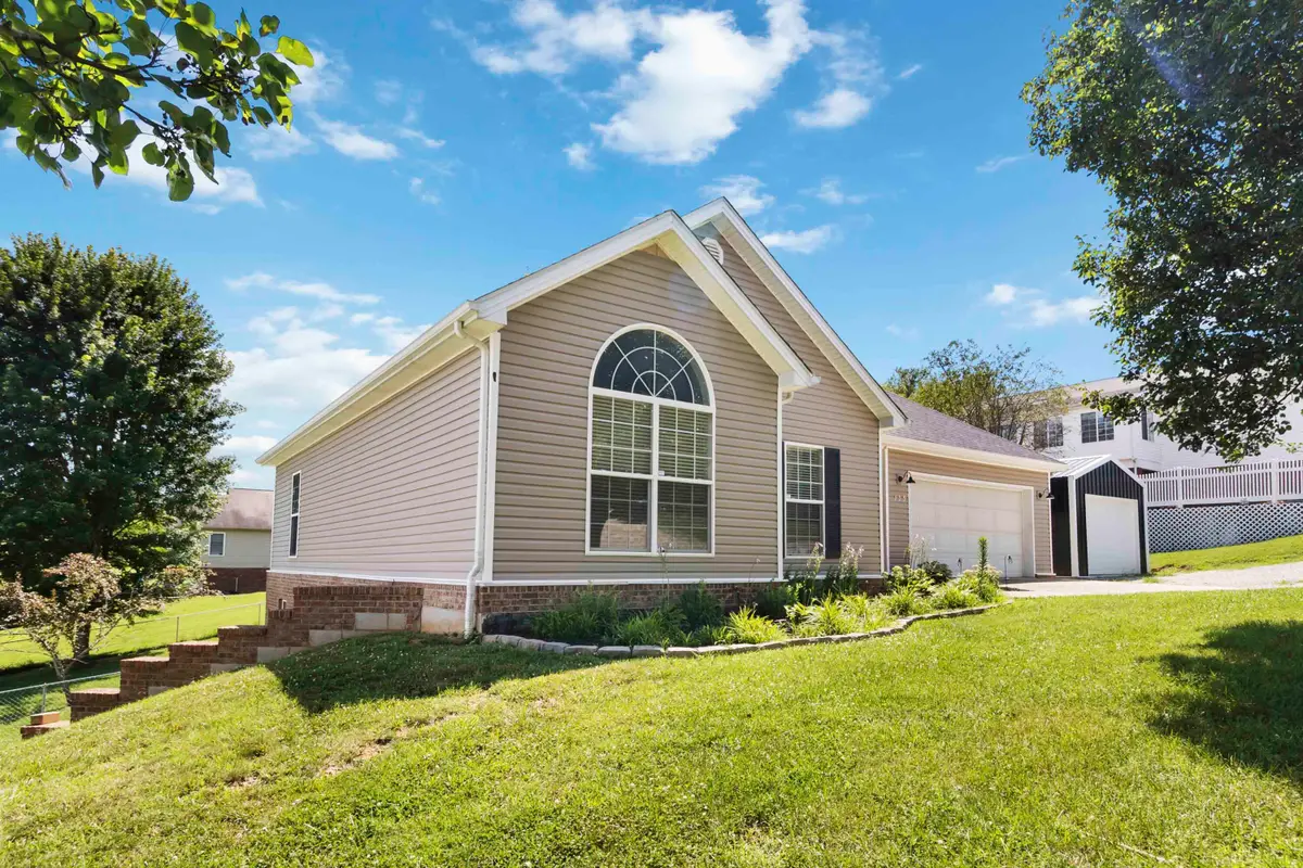 135 Park Lane, Science Hill, KY 42553 - Image #1