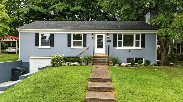 1943 Natchez Trail, Lexington, KY 40504