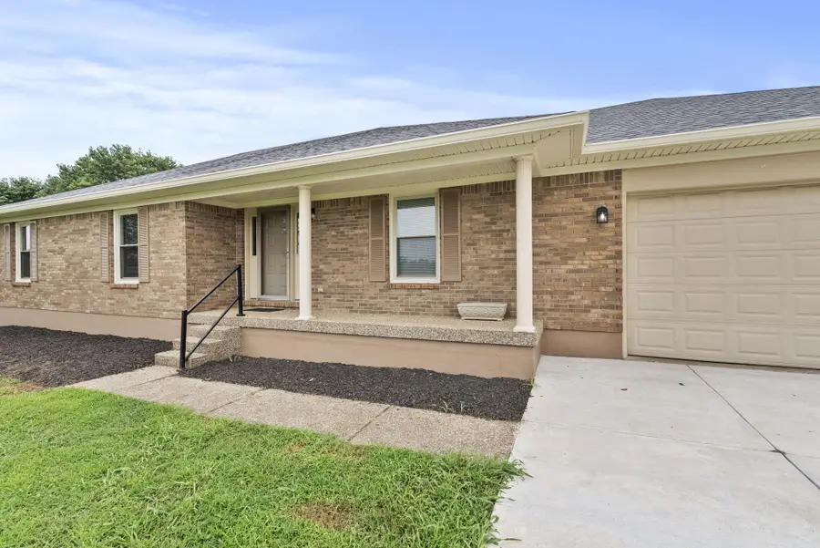 1018 Farmaway Drive, Bardstown, KY 40004 - Image #3