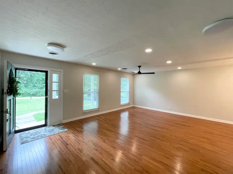 109 Echo Springs Drive, Frankfort, KY 40601 - Image #3