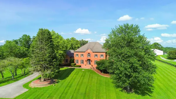 599 Woods Edge Drive, London, KY 40741