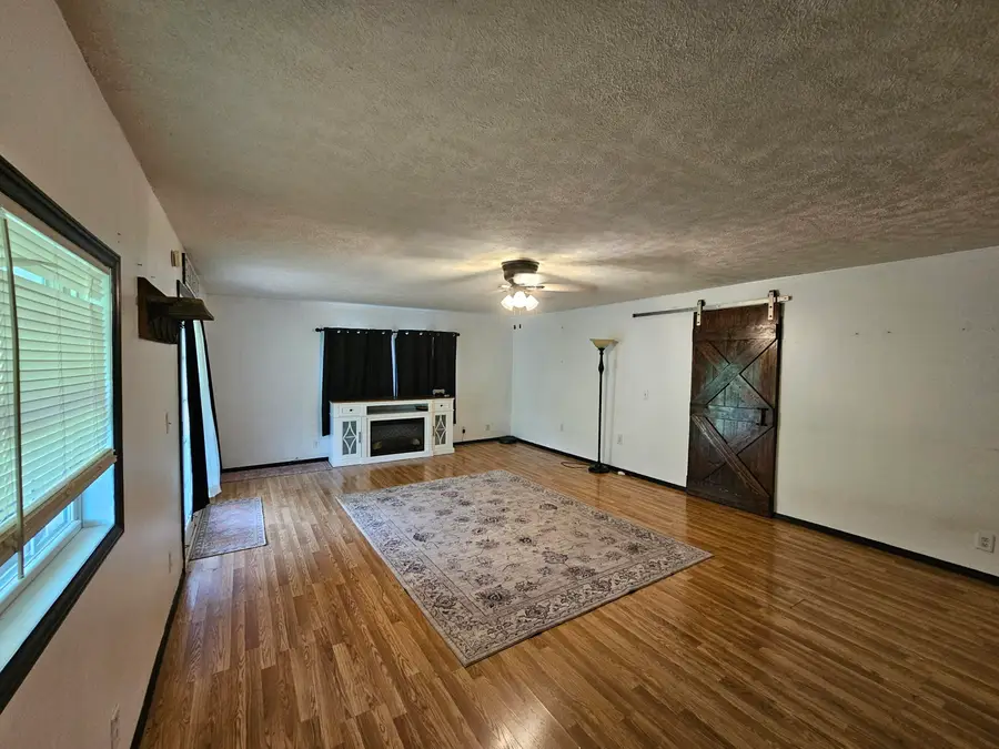 50 Farris Branch Road, Wallingford, KY 41093 - Image #2