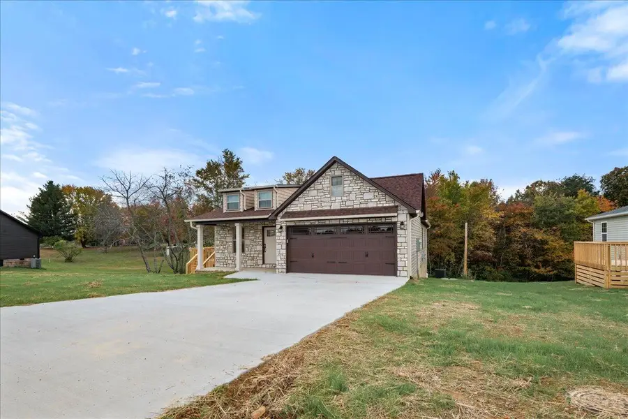 57 Queens Drive, East Bernstadt, KY 40729 - Image #2