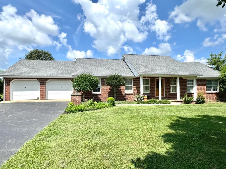 110 Fountaine Trace, Harrodsburg, KY 40330 - Image #2