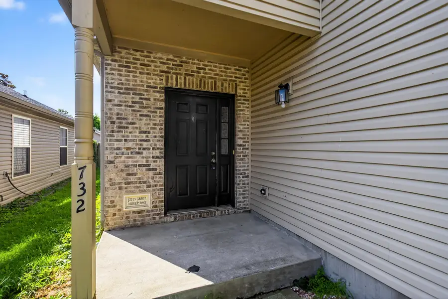 732 Pioneer Lane, Lexington, KY 40505 - Image #2