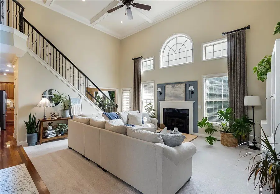 3753 Ridgeview Way, Lexington, KY 40509 - Image #2