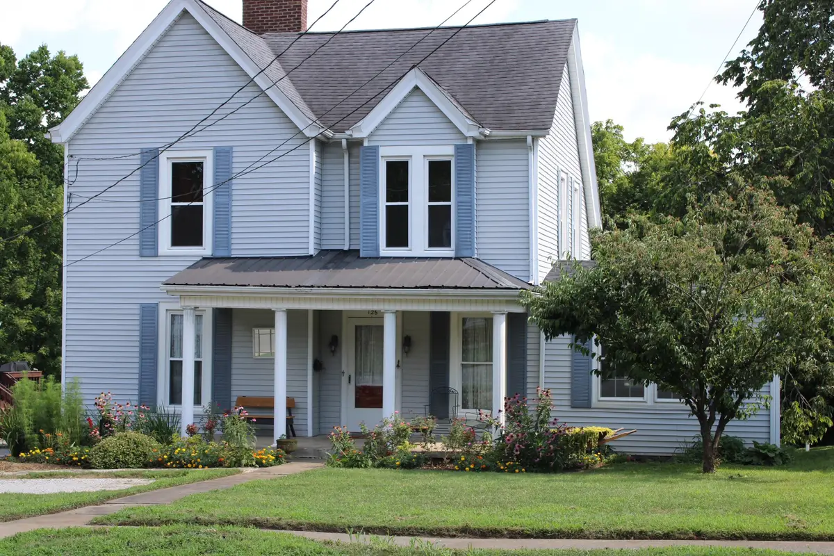 126 Broadway Street, Versailles, KY 40383 - Image #1