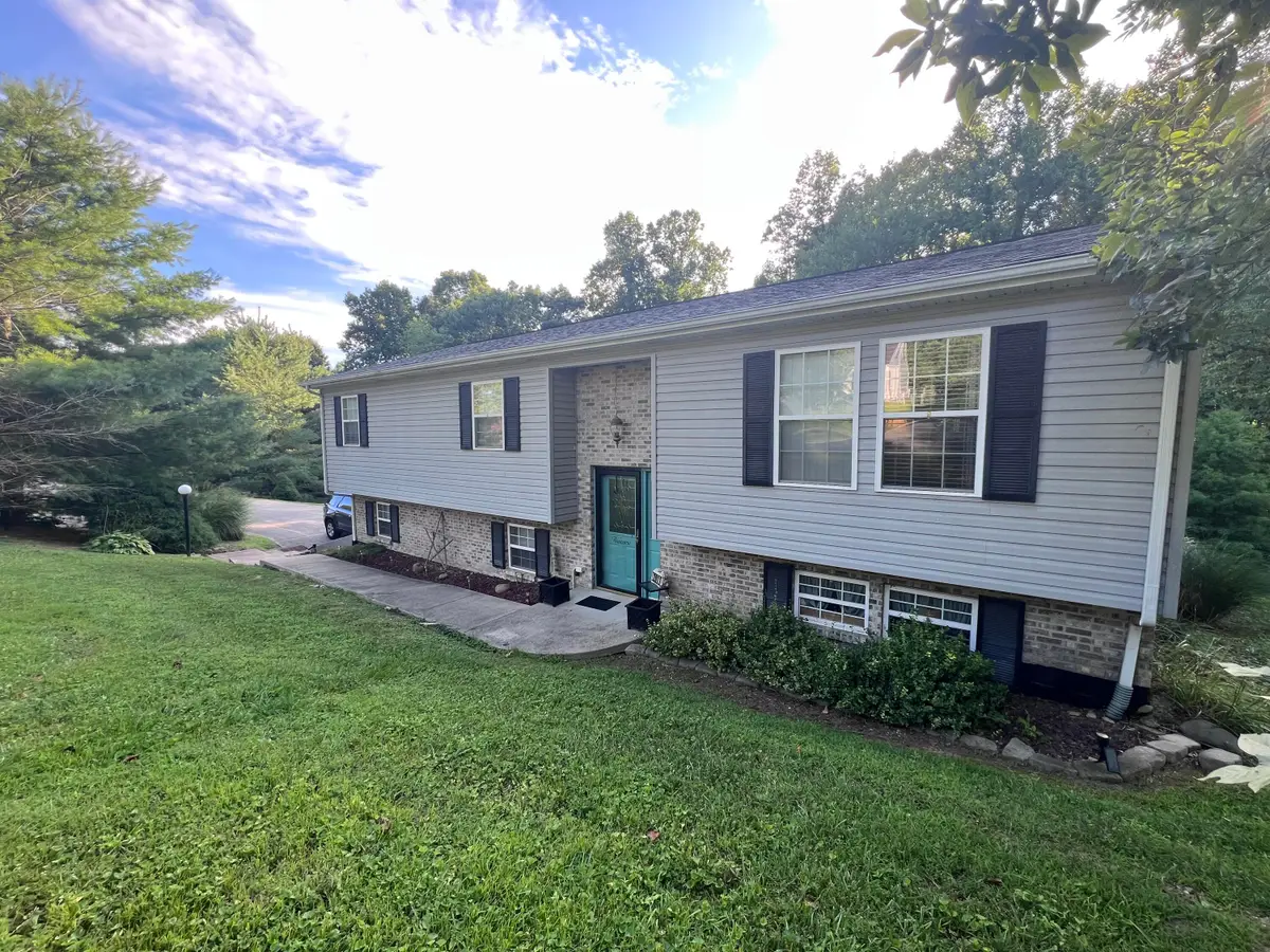 2011 Cedar Lane, Corbin, KY 40701 - Image #1