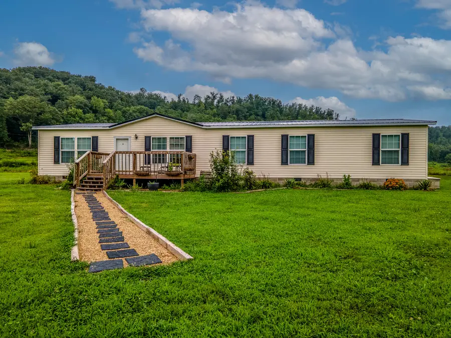 231 Hidden Hollow Road, Hillsboro, KY 41049 - Image #2