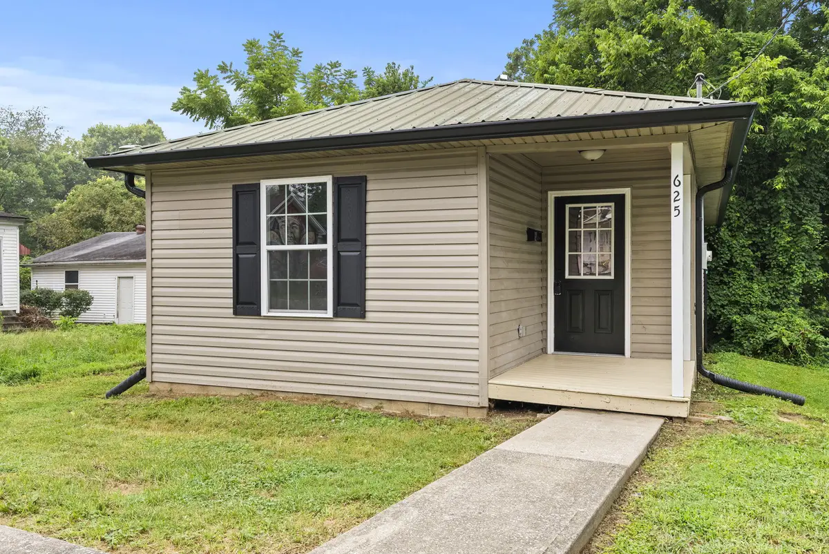 625 Williams Street, Paris, KY 40361 - Image #1