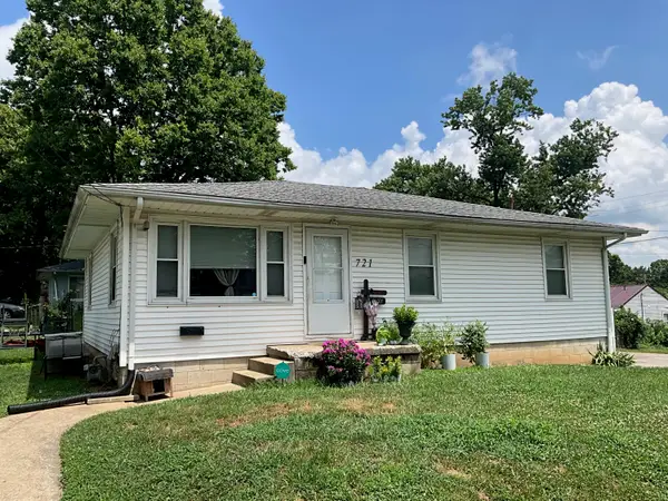 721 E College Street, Georgetown, KY 40324