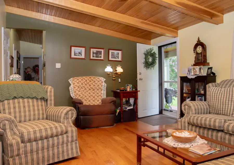 147 Clear Fork Road, Morehead, KY 40351 - Image #2