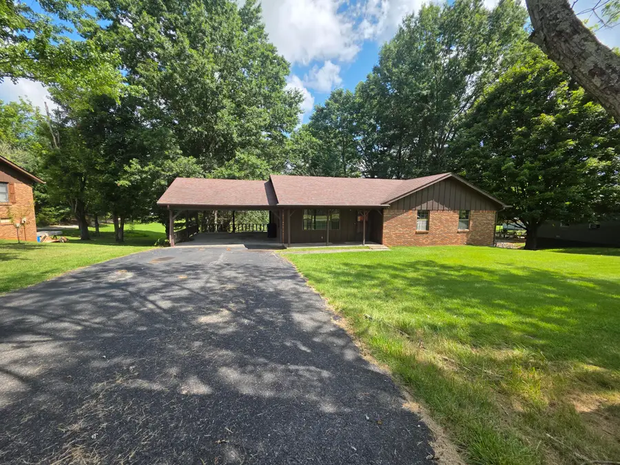 1006 Rainbow Drive, Albany, KY 42602 - Image #3