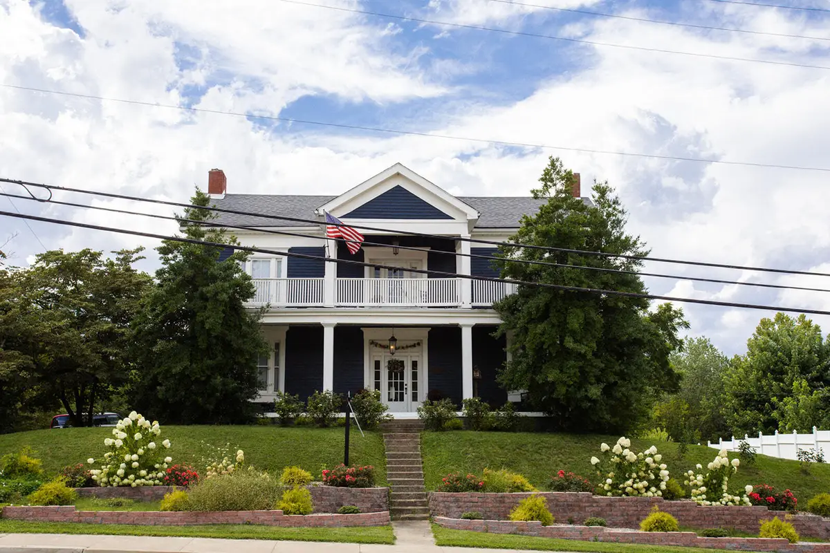 709 Main Street, West Liberty, KY 41472 - Image #1