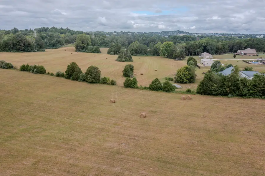 24 Cedar Pointe Drive, Somerset, KY 42501 - Image #3