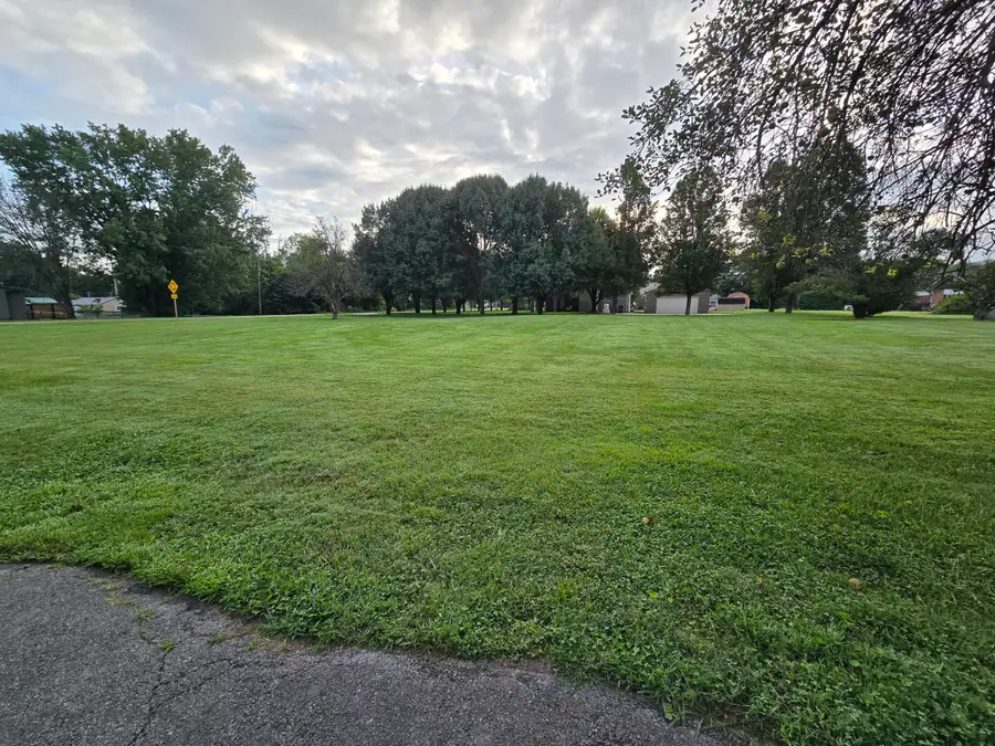 1107 Winchester Avenue, Middlesboro, KY 40965 - Image #2