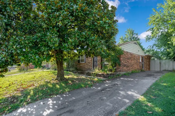 381 Chamberlain Drive, Lexington, KY 40517