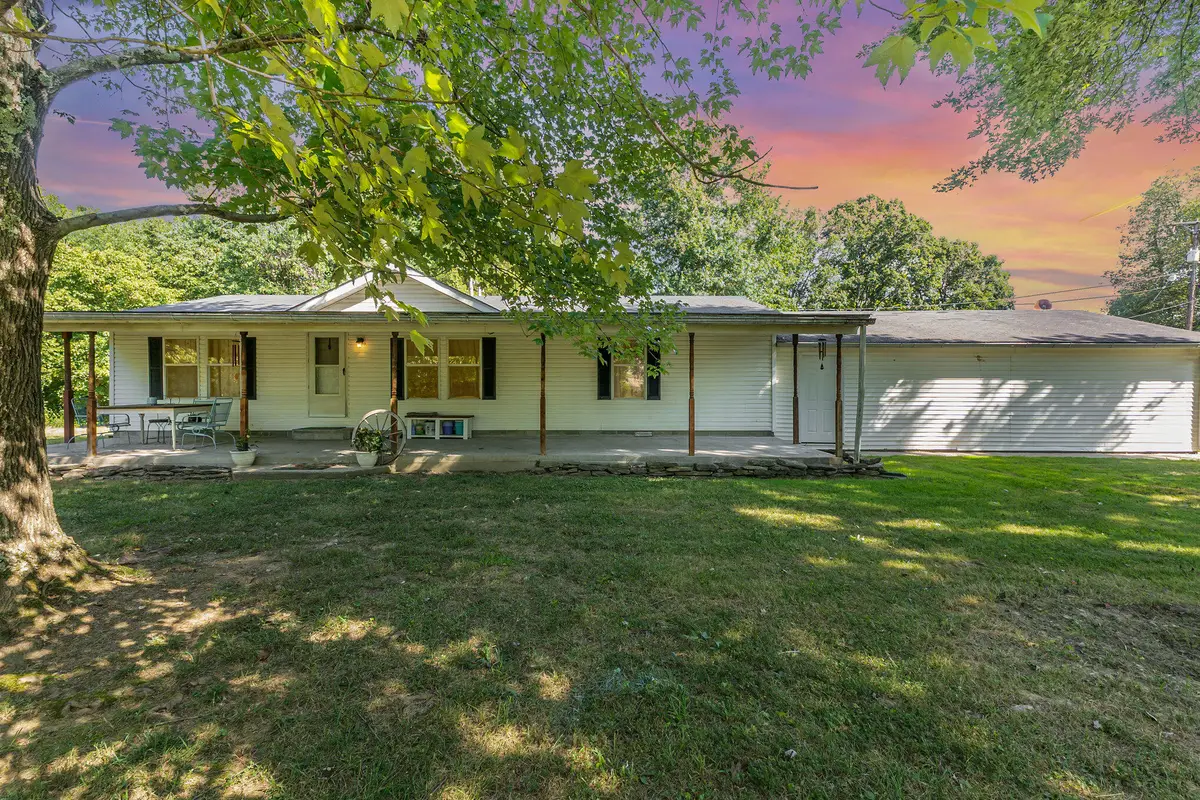 143 Lloyd Lane, Carrollton, KY 41008 - #1