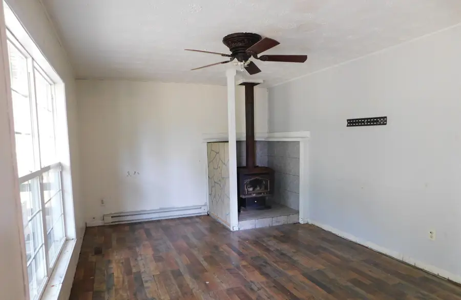 1331 Old Barbourville Road, Corbin, KY 40701 - Image #2