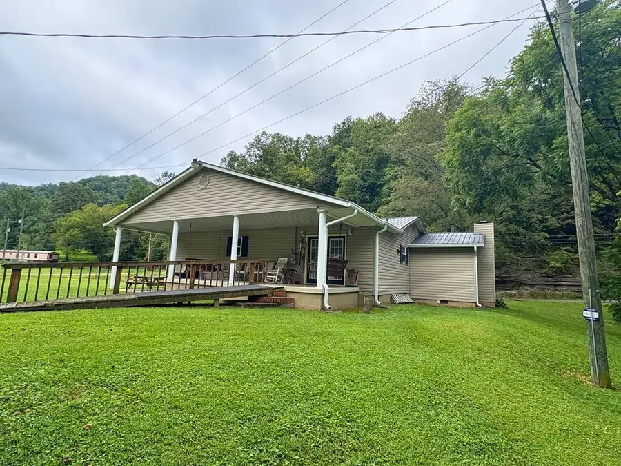 3325 Ky Rt 3379, Harold, KY 41635 - Image #3