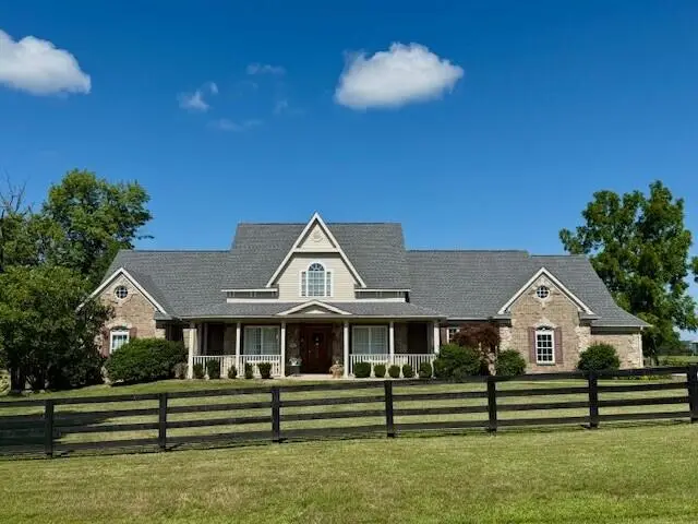 106 Stirling Lane, Versailles, KY 40383 - Image #2