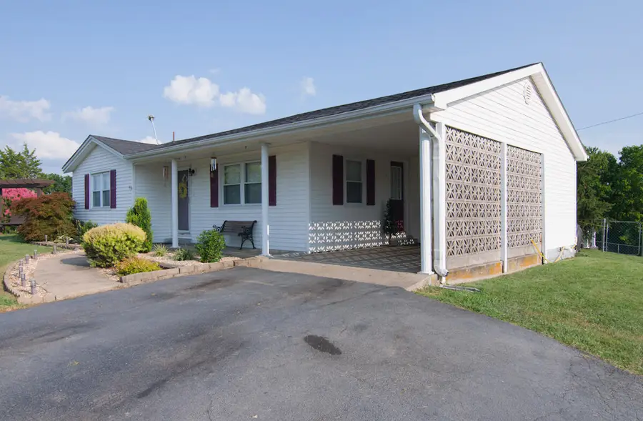 200 Rose Hill Lane Lane, Harrodsburg, KY 40330 - Image #2