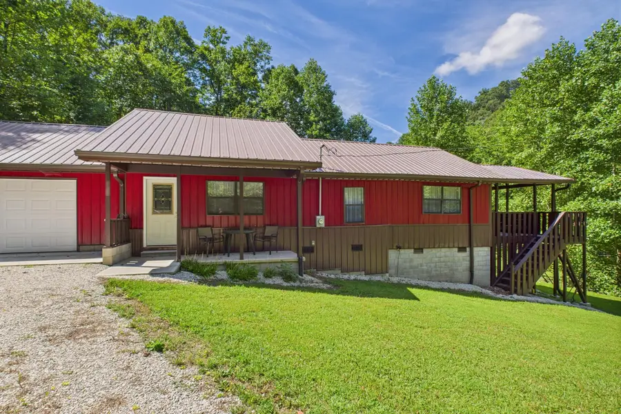 728 Punkin Hollow Road, Stanton, KY 40380 - Image #3