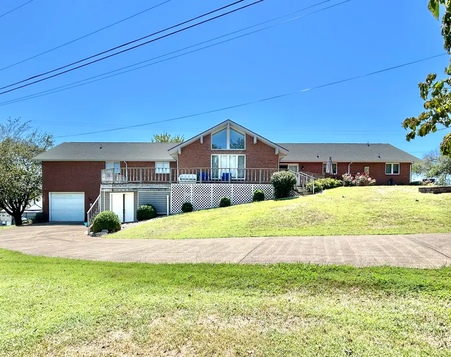 202 Shearwood Avenue, Somerset, KY 42503 - Image #2