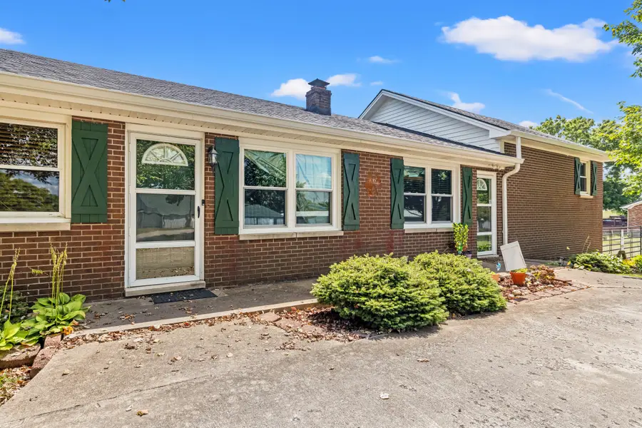 241 Cottonwood Street, Harrodsburg, KY 40330 - Image #2