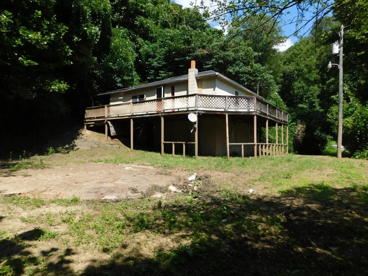 177 Cane Mill Branch, Evarts, KY 40828 - Image #1