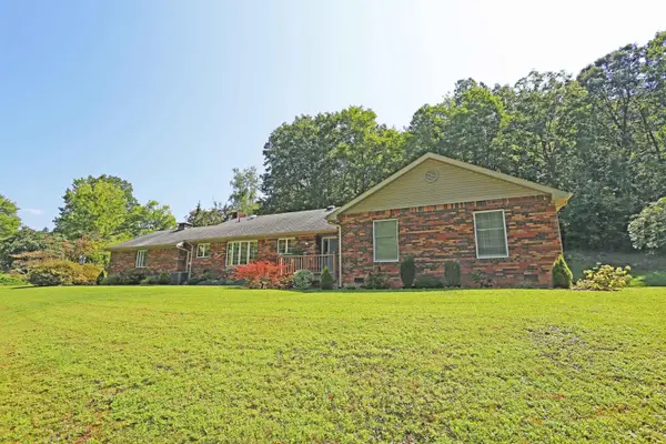 330 Cornett Drive, Wallins, KY 40873