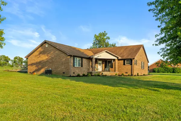 127 Man-o-war Drive, Harrodsburg, KY 40330