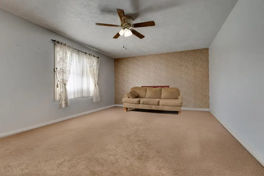 913 Robin Avenue, Mount Sterling, KY 40353 - Image #3