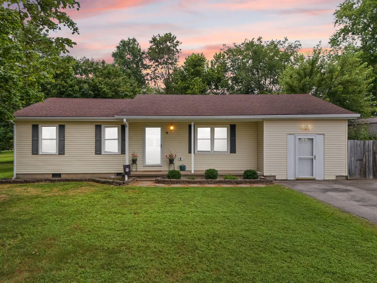 220 W Railroad Street, Stanton, KY 40380 - #1