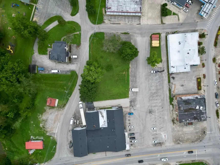 28 Lumber Street, Beattyville, KY 41311 - Image #2