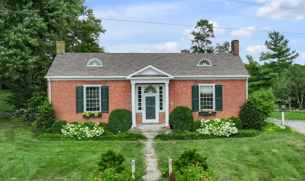 571 Russell Cave Road, Paris, KY 40361