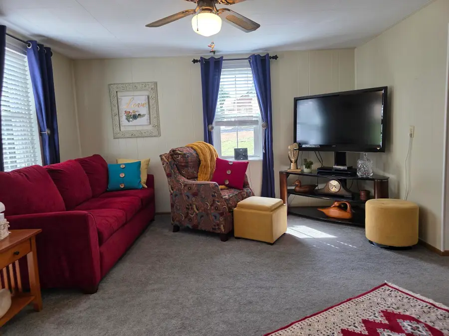 911 Stanford Street, Science Hill, KY 42553 - Image #3