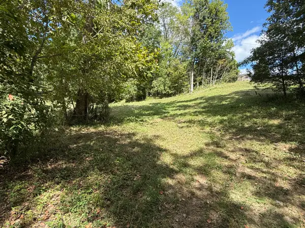 1268 Bear Creek Road, Lawrenceburg, KY 40342