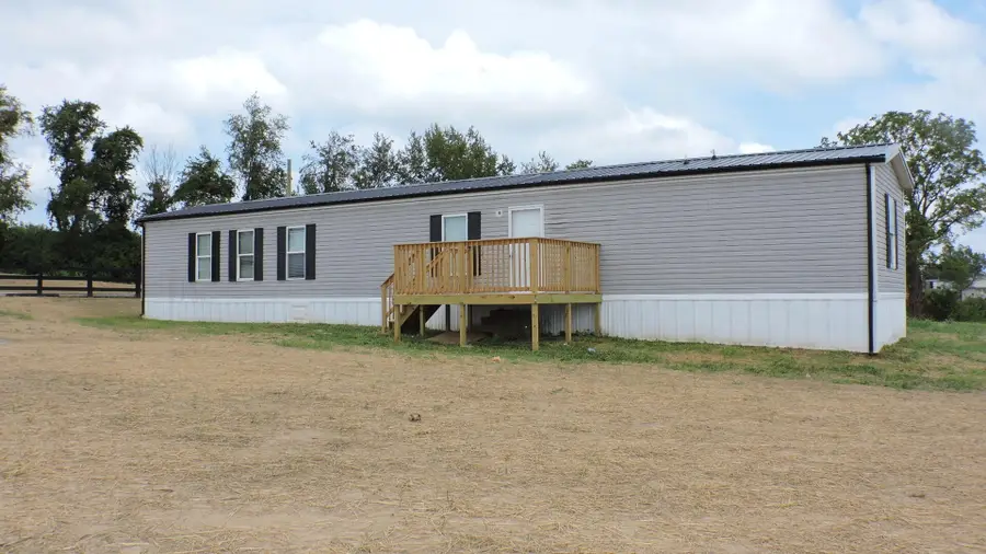 158 Sams Road, Sharpsburg, KY 40374 - Image #2