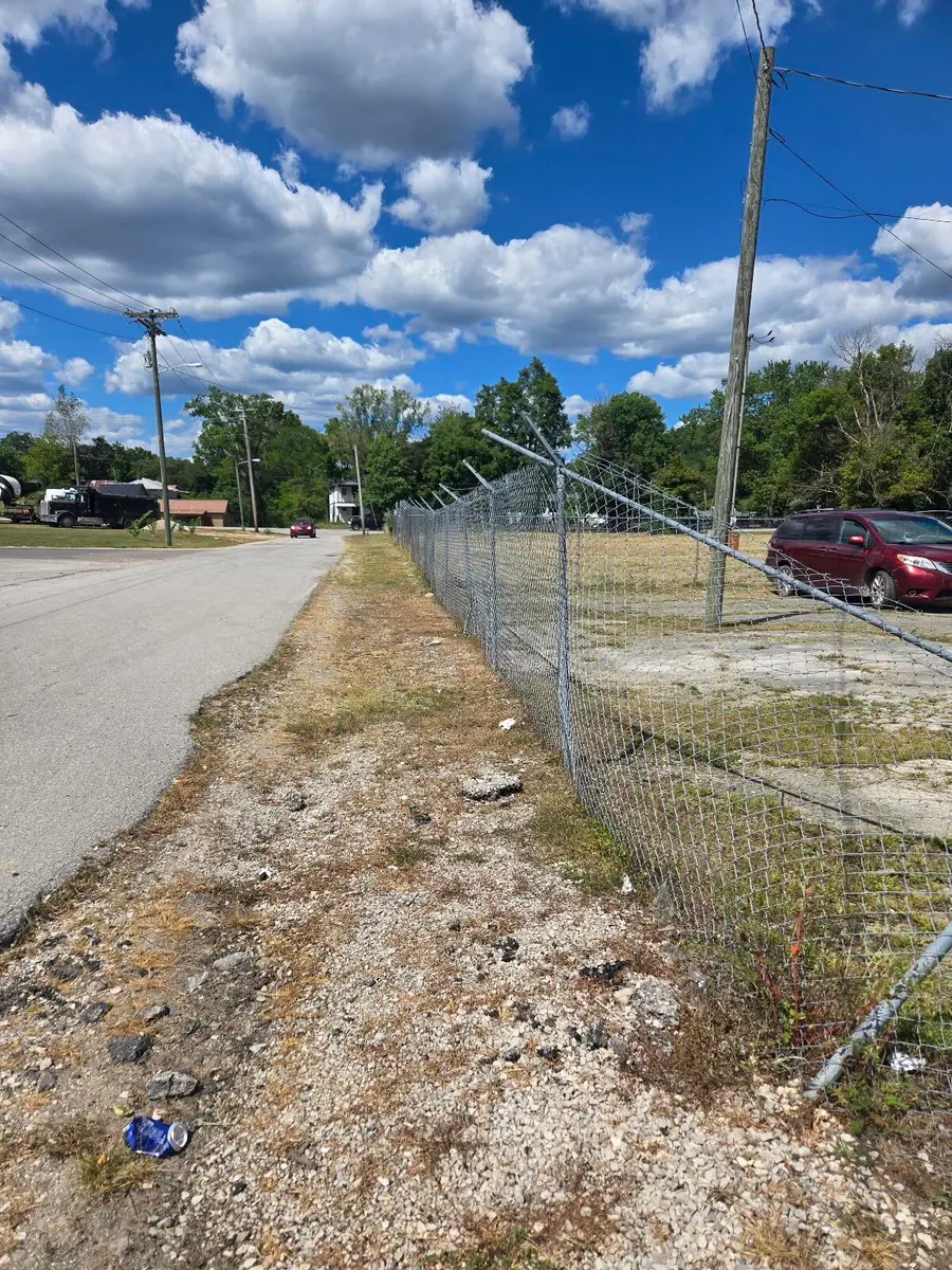 9999 Mill Street, Campton, KY 41301 - Image #3