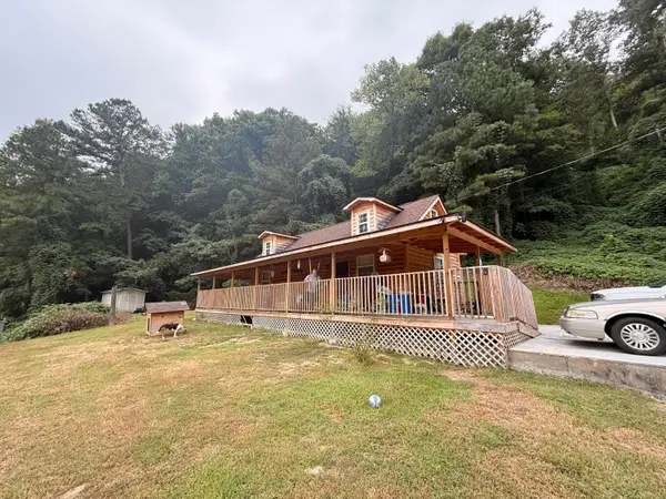 3001 Dryhill Road, Hyden, KY 41749