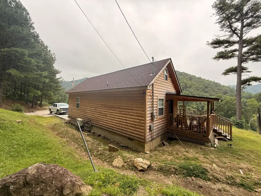 3001 Dryhill Road, Hyden, KY 41749 - Image #3