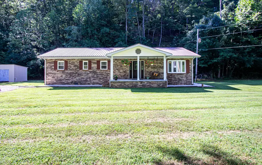 497 Hooker Road, Manchester, KY 40962 - Image #2