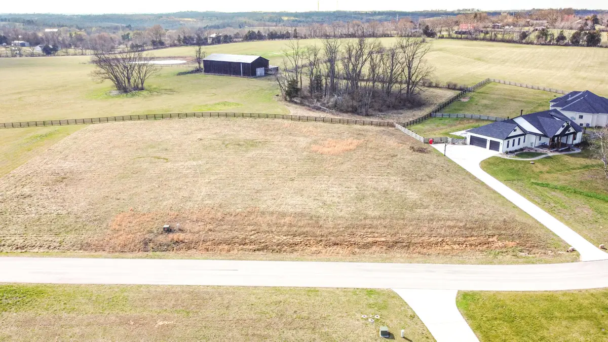 229 Ridgefield Drive, Nicholasville, KY 40356 - Image #1