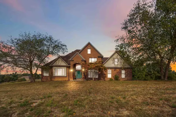 1032 Meadow Ridge Drive, Richmond, KY 40475