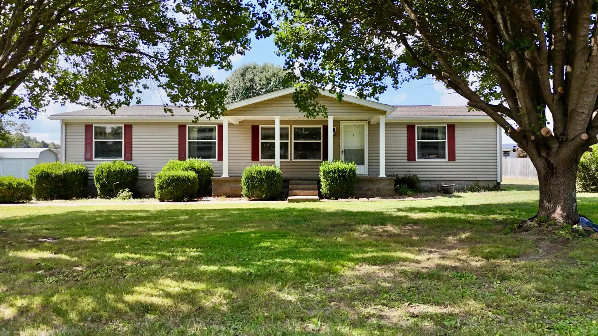 37 Hall Circle, Gray, KY 40734 - Image #1