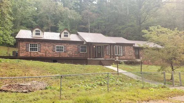 755 N Rocky Branch, Oneida, KY 40972