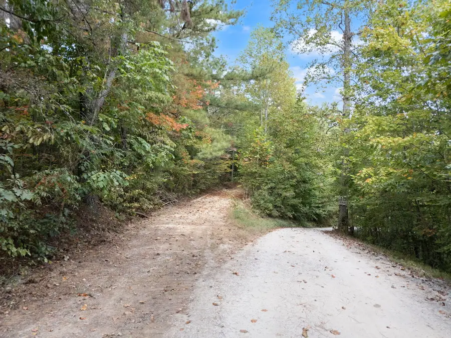 510 Shelton Lane, Beattyville, KY 41311 - Image #3