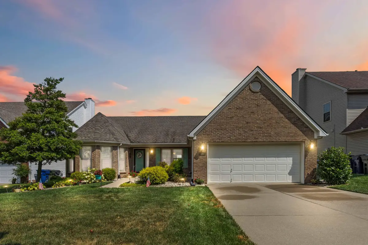 345 Meadowcrest Park, Lexington, KY 40515 - Image #1